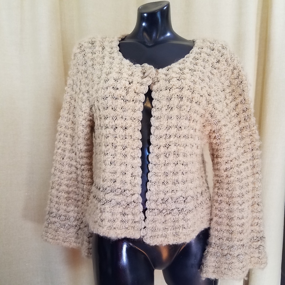 Ziao Yiyi Cottagecore knit cardigan